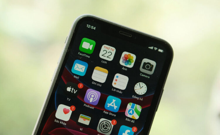 Why more and more people are downloading mobile applications